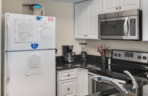 Miramar Beach Condo | Maravilla 2213 ~ Ocean Views, Gulf-Front Destin Condo, Balcony w/Seating