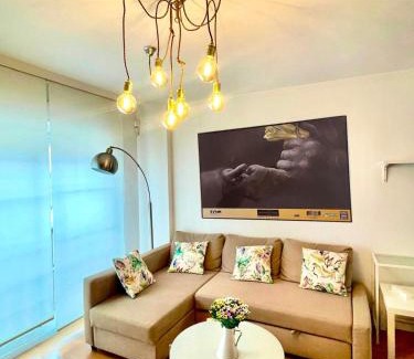 La Trinidad Apartment | Maravilloso apartamento céntrico de 70m2, jardín propio 40m2 con piscina para niños y parking opcional