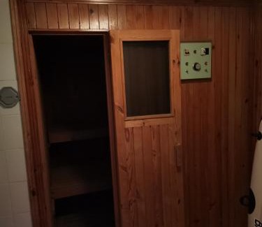 Marbella House | Marbella别墅独立房带泳池