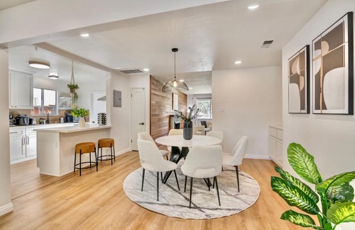 Santa Clara House | @ Marbella Lane - Superb and Cozy 4BR Home
