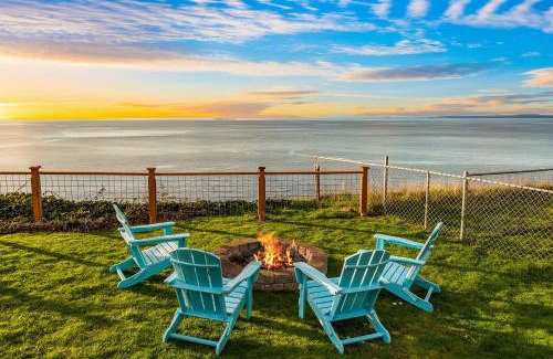 Oak Harbor House | @ Marbella Lane – Wave House, Your Oceanfront Retreat!