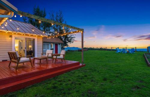 Oak Harbor House | @ Marbella Lane – Wave House, Your Oceanfront Retreat!