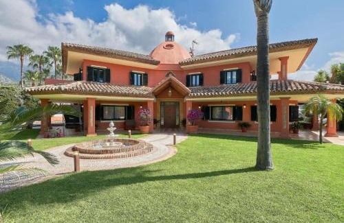 Marbella House | Marbella Premium Villa By Better Bookings