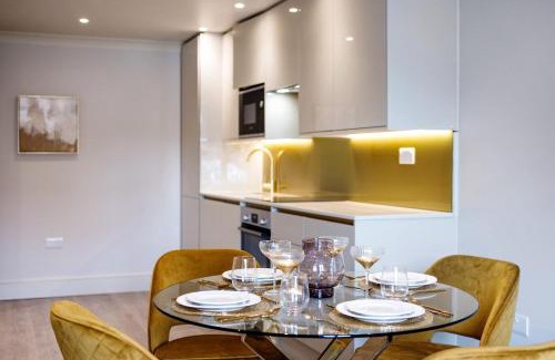 City of Westminster Apartment | Marble Arch Suite 5