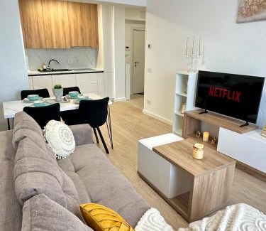 Oradea Apartment | Marble Shelter Big&Comfy, Oradea Arena, near Airport