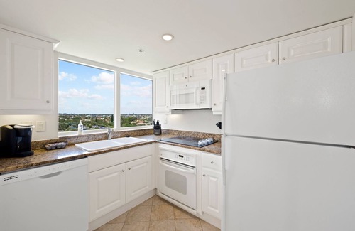 Marco Island Resort | Marco Beach Ocean Suites