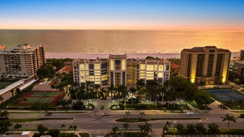Marco Island Apartment | Marco Beach Ocean Suites