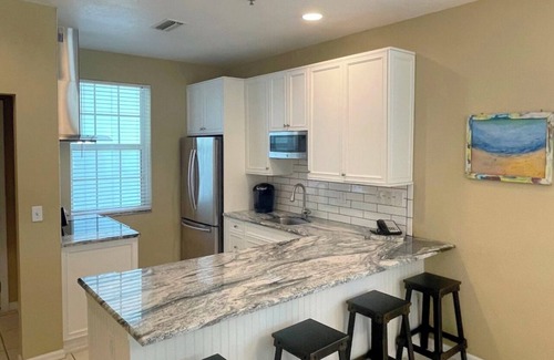 Marco Island Condo | Marco Island Gem! 2 bedroom 2 bath, sleeps 6!