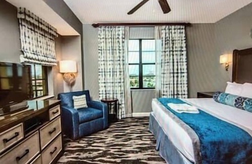 Marco Island Hotel | Marco Sunset Cove Resort, Pool, Hot Tub, Beach