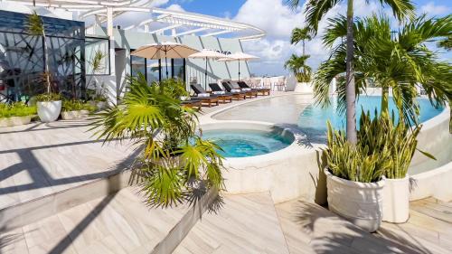 Luis Donaldo Colosio Hotel | Mare Condo Vacacional Playa del Carmen