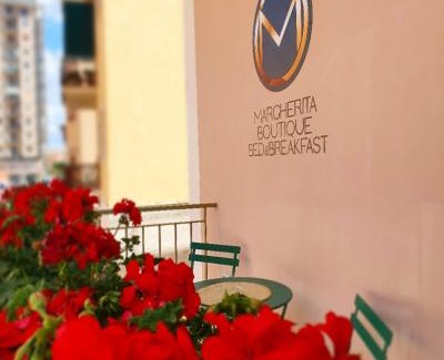 Margherita di Savoia Bed & Breakfast | MARGHERITA BOUTIQUE ROOMS