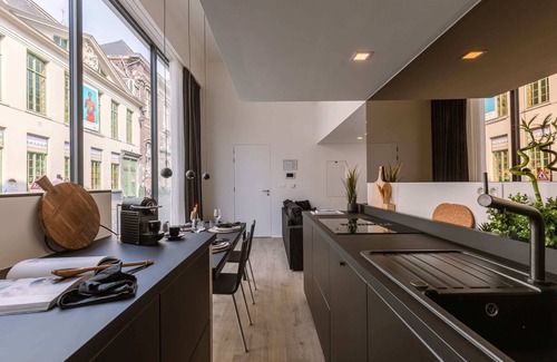 Sluizeken Apartment | Margriet, renovated apartment in the heart of Gent