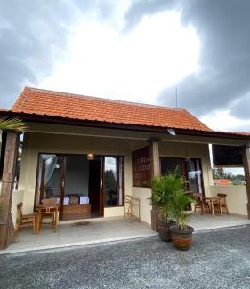 Petulu House | Mari's guest house