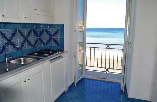 Ponza Apartment | Maridea - Spiaggia Sant' Antonio