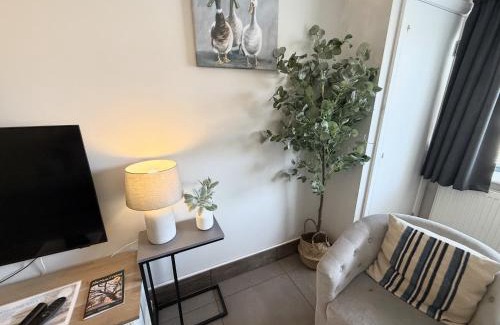 New Forest District House | Marigold Cottage
