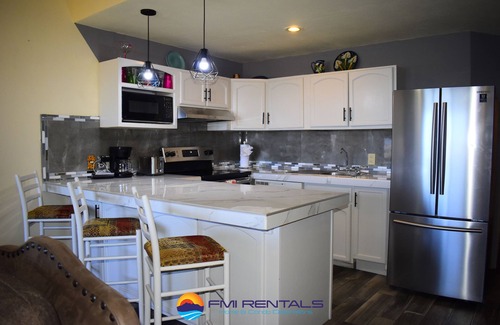 Bella Vista Condo | Marina Pinacate A-510 Port View 1 Bed/1 Bath