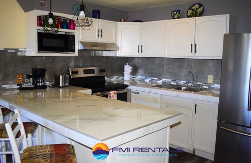 Bella Vista Condo | Marina Pinacate A-510 Port View 1 Bed/1 Bath