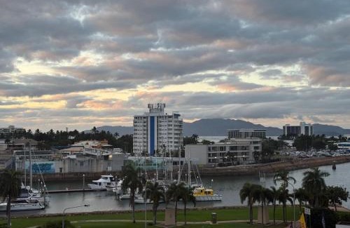 South Townsville Apartment | Marina View Apartment