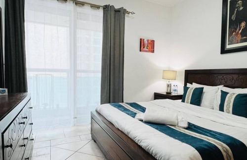 Dubai Media City Apartment | Marina view spacious 3bedroom family friendly unit princess marina 56 floor