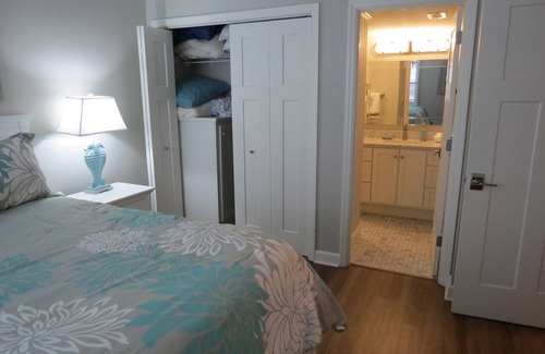 Biltmore Beach Condo | Mariner East - 2nd Floor End Unit , beach front - Family Complex - sleeps 4