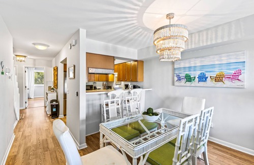 Isle of Palms Apartment | Mariner's Walk 10F - Charming Oceanview! Pool!