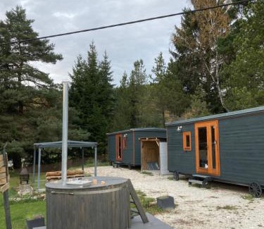Dlouha Ves Other | Maringotky Šumava