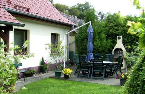 Kummerow Apartment | "Marion s gute Stube" unweit vom Kummerower See