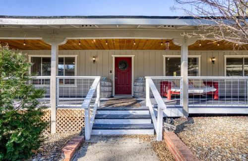 Mariposa House | Mariposa home, Yosemite retreat, deer watching, family friendly