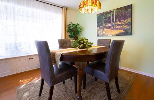 Kerrville Apartment | Mariposa Monarch - Walk to River