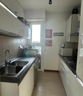Zona XXVIII Tor de' Cenci Apartment | Mariste