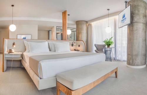 Vlore Resort | Maritim Marina Bay Luxury Resort