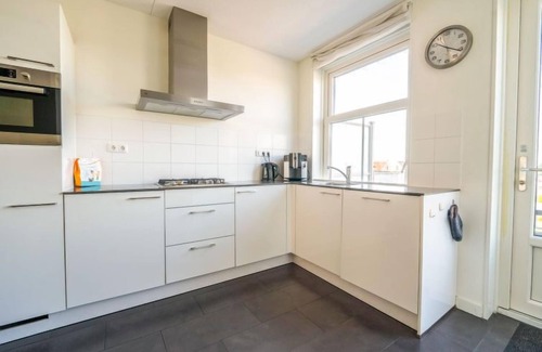 Uitdam Apartment | Markermeer 12 by Interhome