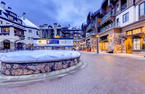 Beaver Creek Apartment | Market Square 201 by East West Hospitality