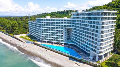 Kobuleti Apartment | MaRKoS Flat in Bamboo Beach