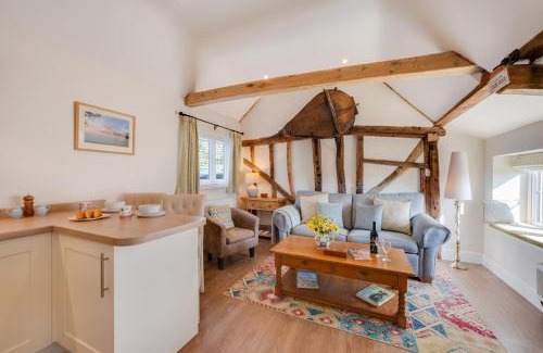 Woodbridge House | Marlborough House Forge