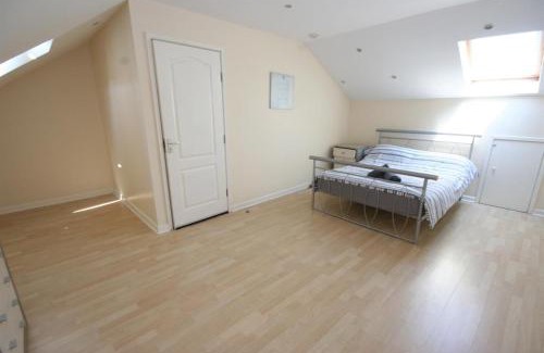 Wallasey Apartment | MARLEY MANSIONs APARTMENTS - KING ST REF : 10/3