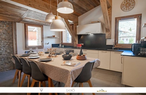 Bonneval-sur-Arc Apartment | Marmotte 201 - Superb attic apartment, at the foot of the slopes