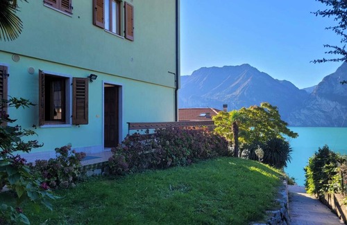 Torbole sul Garda House | MAROCCHE APARTMENT, SURROUNDED BY NATURE WITH A VIEW OF LAKE GARDA