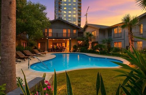 Uptown Apartment | Marquee Uptown Houston Galleria 2 bed 2 Bath