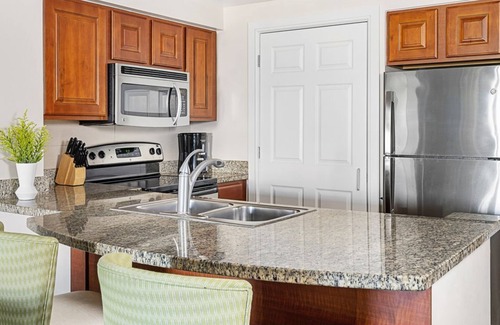Williamsburg Resort | Marriot Grand Vista Resort nMinutes to Disney Gate nGolf Course/Fitness