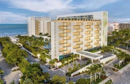 Marco Island Villa | Marriott Crystal shores