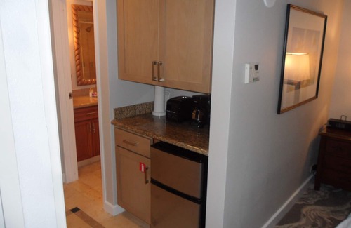 Kaanapali Condo | Marriott Maui Ocean Club Avail. 12/19-26 2BR Ocean Front. Now renting 2026 weeks