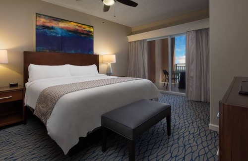 Central Beach Resort | Marriott's BeachPlace Towers 2 Bedroom Villa
