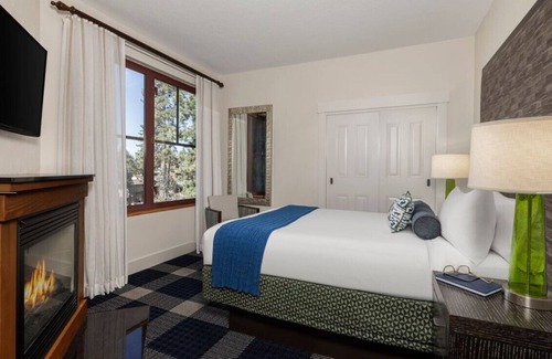Lakeside Park Resort | Marriott's Grand Residence Club, Lake Tahoe, South Lake Tahoe, California, USA