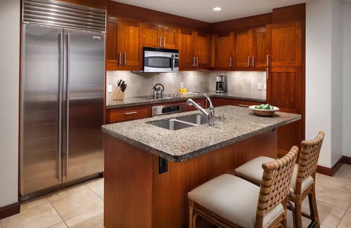 Lihue Villa | Marriott's Kauai Lagoons Kalanipu'u. Beautiful two Bedroom Villa, Full Kitchen