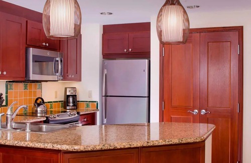 Ko Olina Resort | Marriott's Ko Olina 2 Bedroom Villa-Beautiful Oceanfront Resort