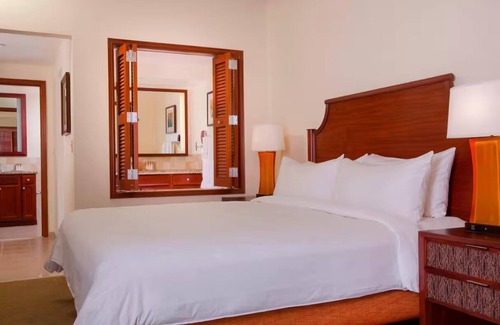 Ko Olina Resort | Marriott's Ko Olina 2 Bedroom Villa-Beautiful Oceanfront Resort