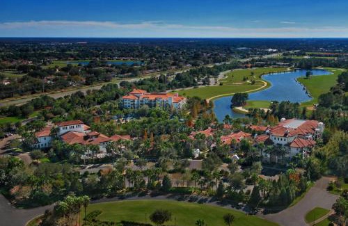 Florida Central Atlantic Coast Hotel | Marriott's Lakeshore Reserve