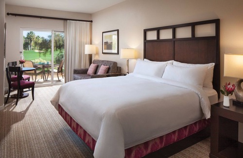 Palm Desert Resort | Marriott Shadow Ridge Resort Villas 2 bedroom villa nCoachella Music festival