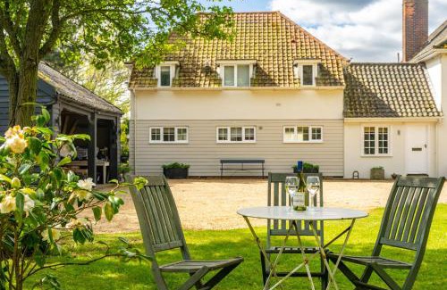 Aldeburgh House | Marsh View